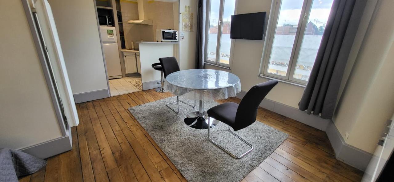 Apartament Le Saint Frobert - Hyper Centre - Bouchon Troyes Zewnętrze zdjęcie